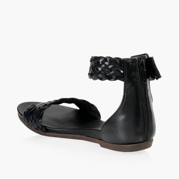 Brown’s Shoes Leon Sandals - Like New 10 - Picture 5 of 10